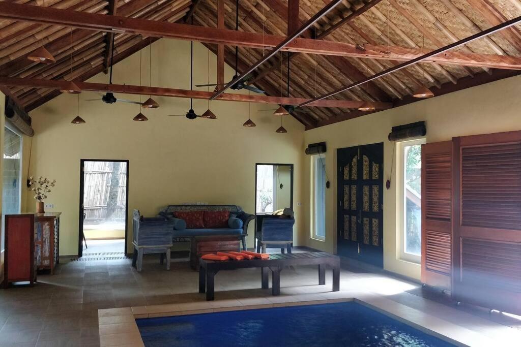 Villa King: Unique Villa With Indoor Swimming Pool Amed  Exterior photo